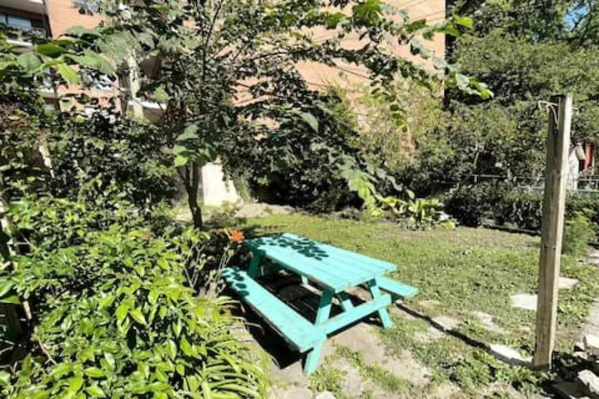 Apartment Spa Oasis In Toronto'S Heart + Parking!