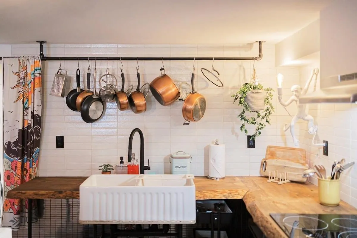 Spa Oasis In Toronto'S Heart + Parking! Apartment Toronto