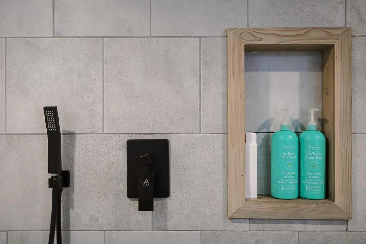Apartment Spa Oasis In Toronto'S Heart + Parking!