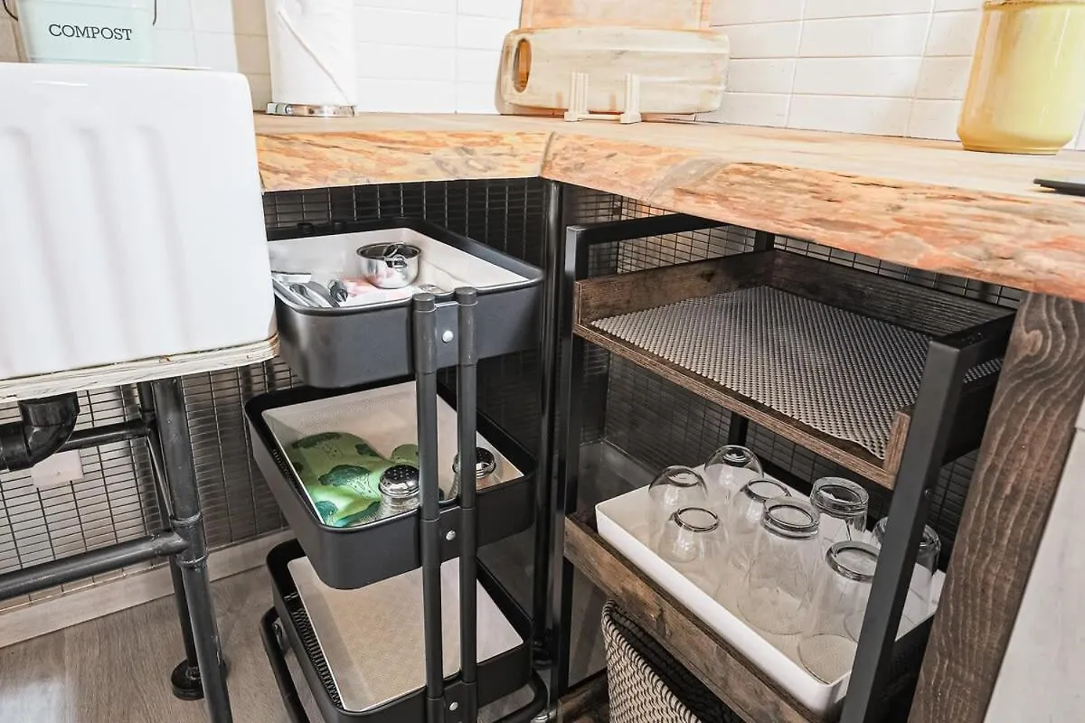 Spa Oasis In Toronto'S Heart + Parking! Toronto