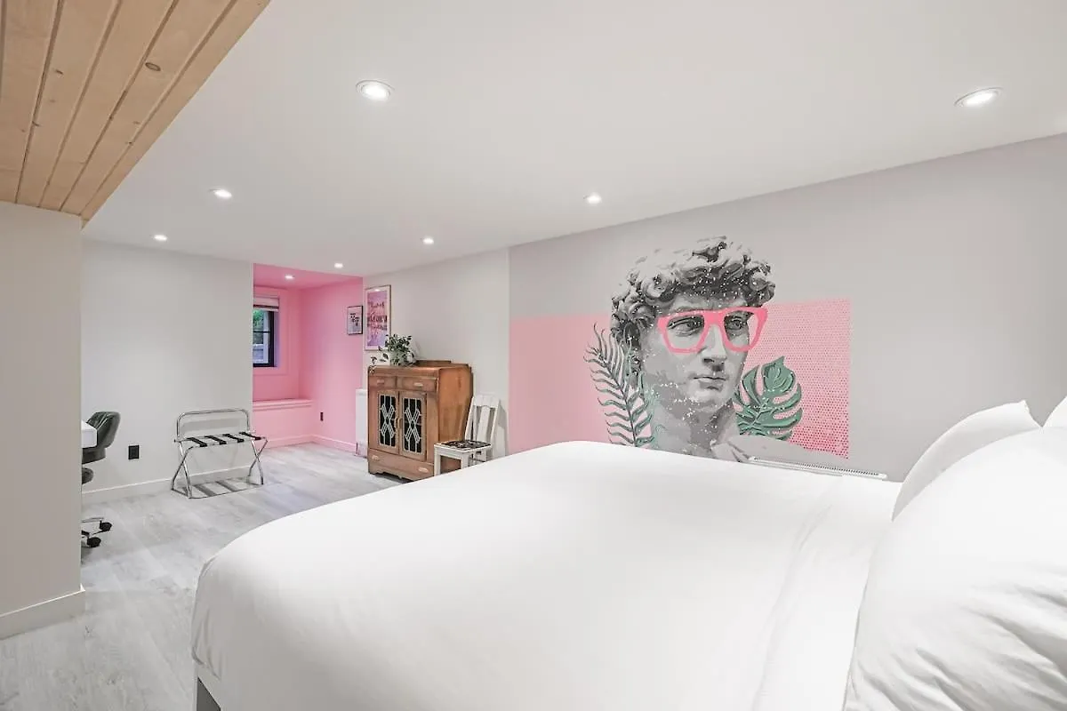 Apartment Spa Oasis In Toronto'S Heart + Parking!
